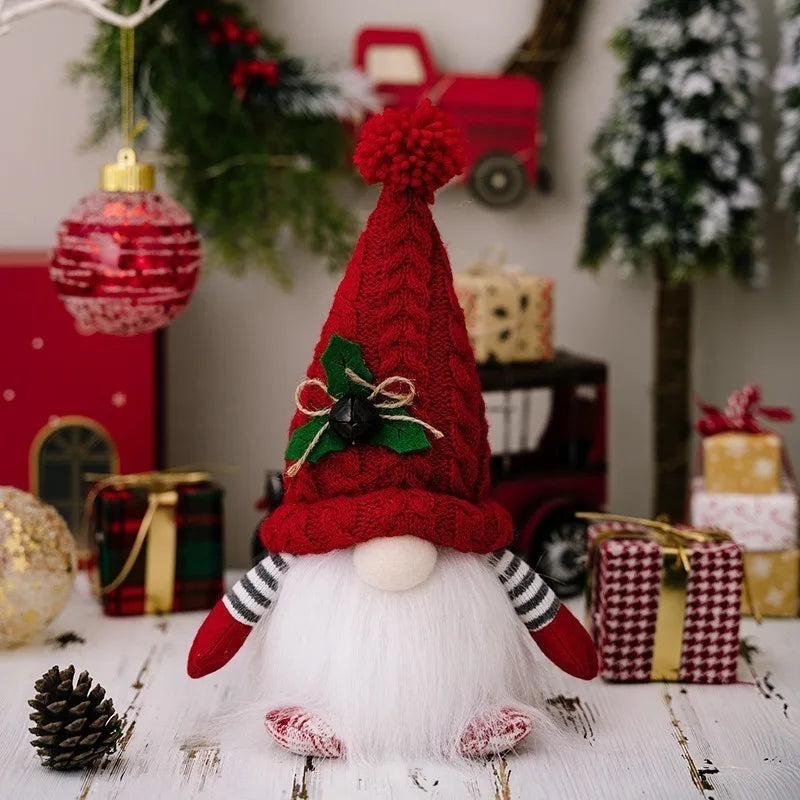 Light-Up Christmas Gnome – 30cm Plush Nordic Elf Decoration for Table, Home & Holiday Gifts